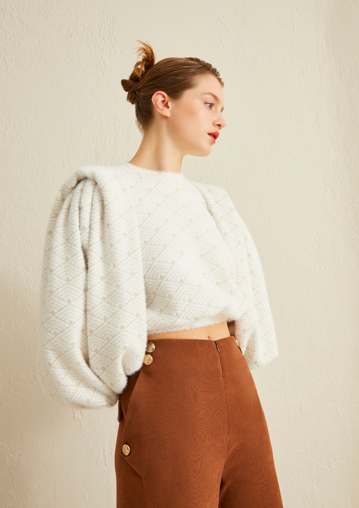 Ekru Desenli Triko Balon Kollu Crop Bluz
