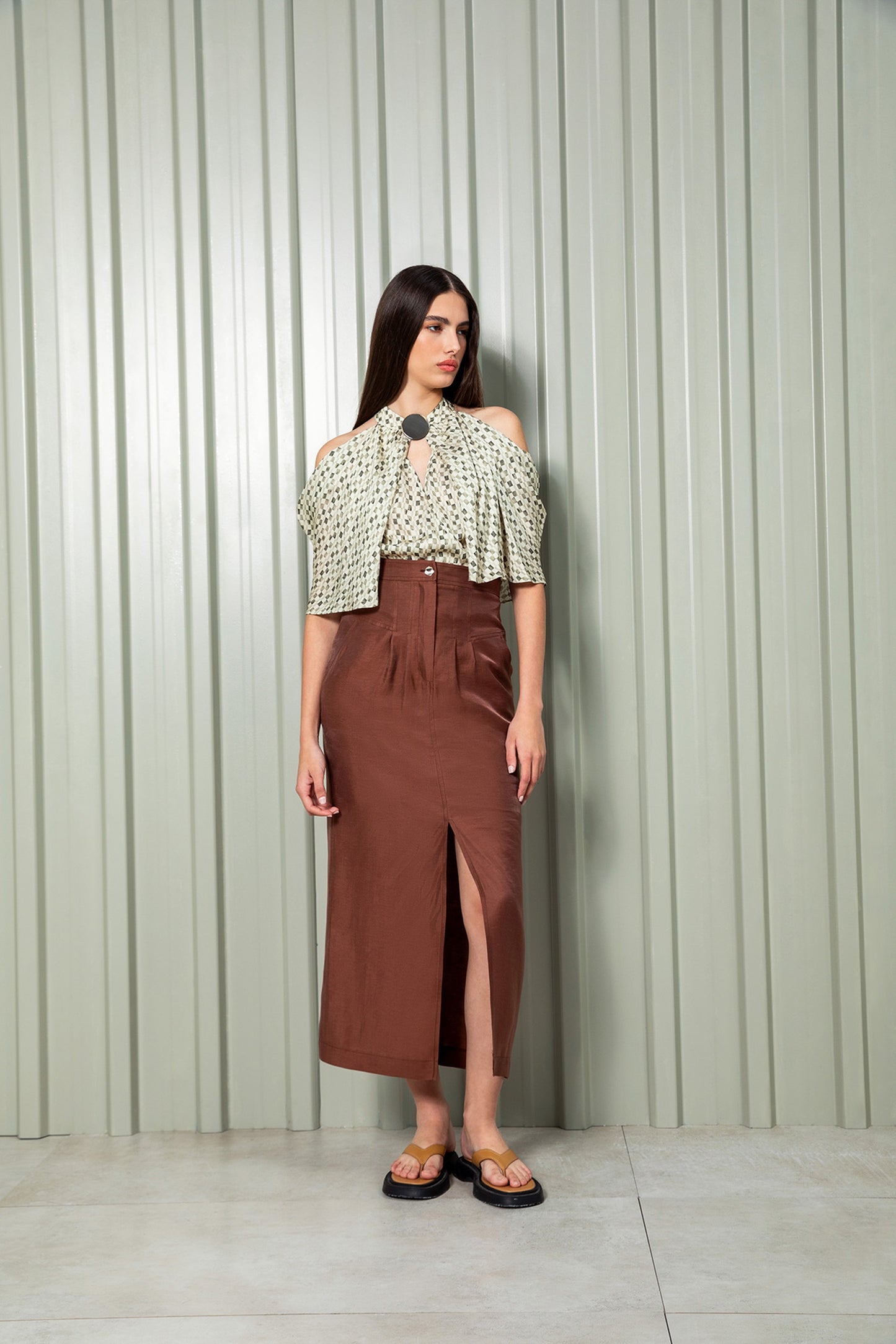 Omuz Dekolteli Desenli Bluz