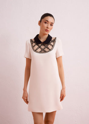 Ekru Bebe Yaka Taş İşlemeli̇ Mi̇ni̇ Elbi̇se