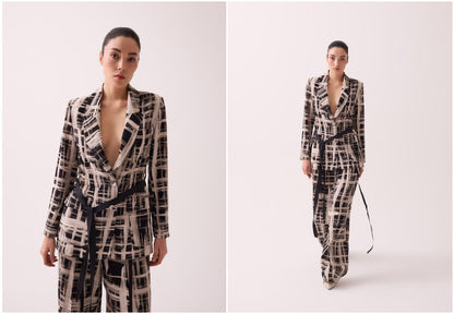 Desenli Belinden Kemerli Blazer Ceket