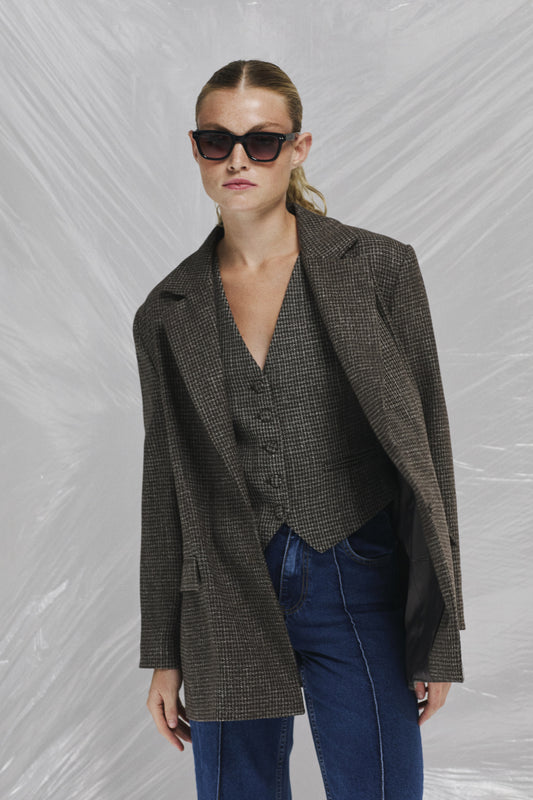 Oversize Arkası Düğmeli Ceket